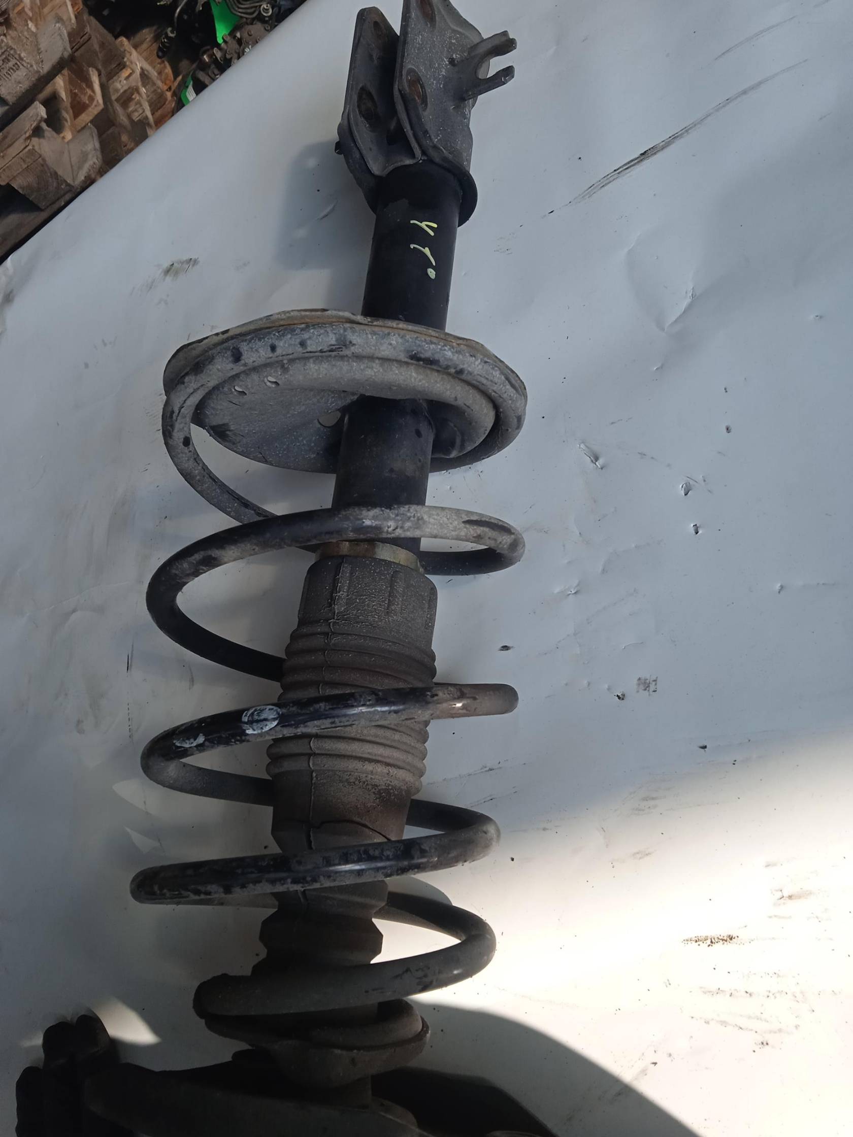 Ammortizzatore ant. dx.